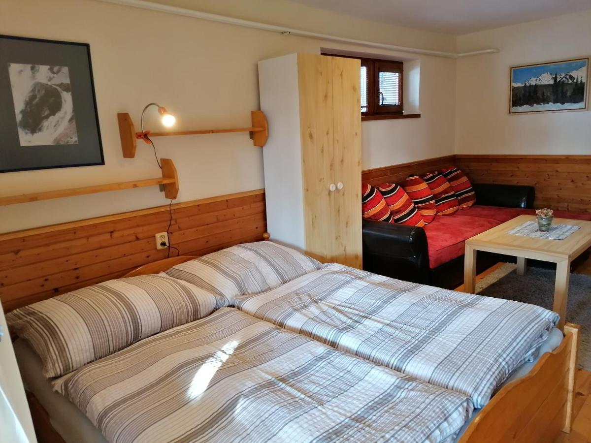 Family House - Apartmany Zuzana Stará Lesná エクステリア 写真